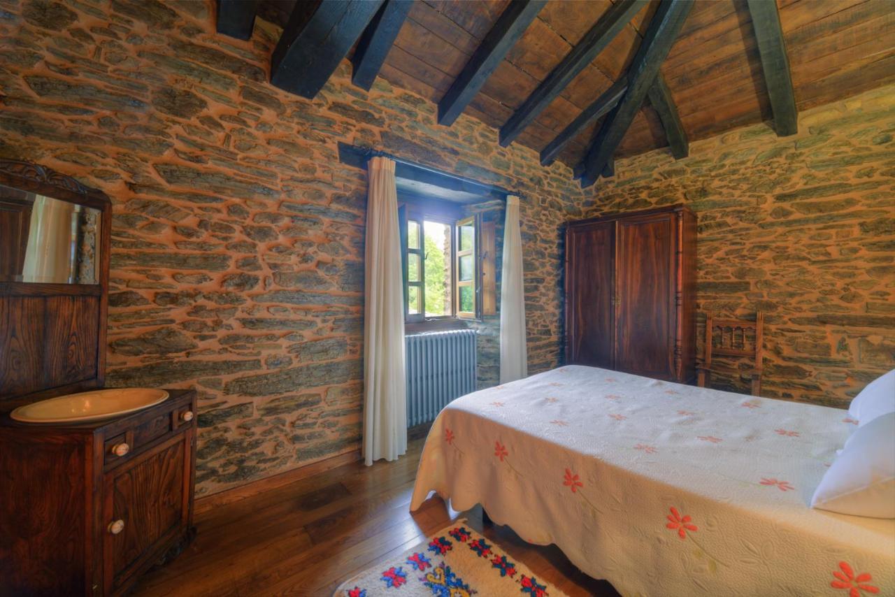Becerreá Casa Bouzaゲストハウス エクステリア 写真